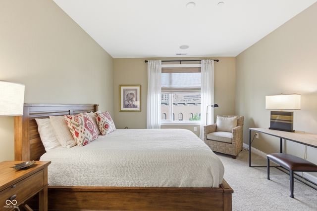 333 Massachusetts Avenue UNIT 303, Indianapolis, IN 46204