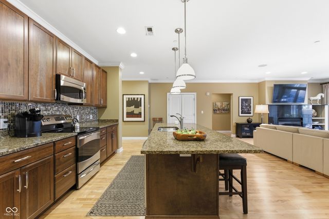 333 Massachusetts Avenue UNIT 303, Indianapolis, IN 46204