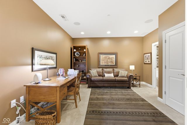 333 Massachusetts Avenue UNIT 303, Indianapolis, IN 46204