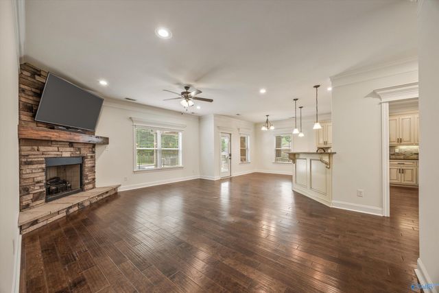 29 Knotting Hill Drive, Fayetteville, TN 37334