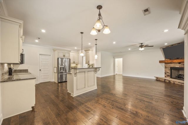 29 Knotting Hill Drive, Fayetteville, TN 37334