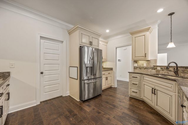 29 Knotting Hill Drive, Fayetteville, TN 37334