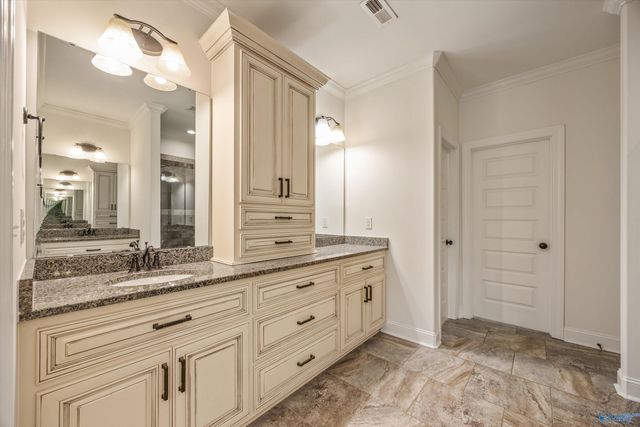 29 Knotting Hill Drive, Fayetteville, TN 37334