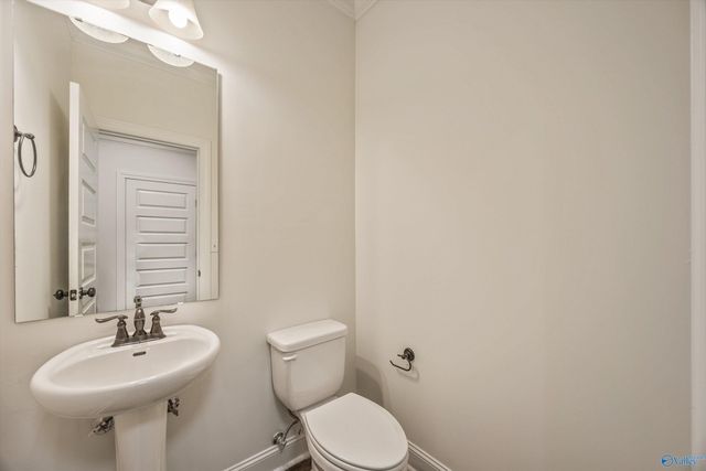 29 Knotting Hill Drive, Fayetteville, TN 37334