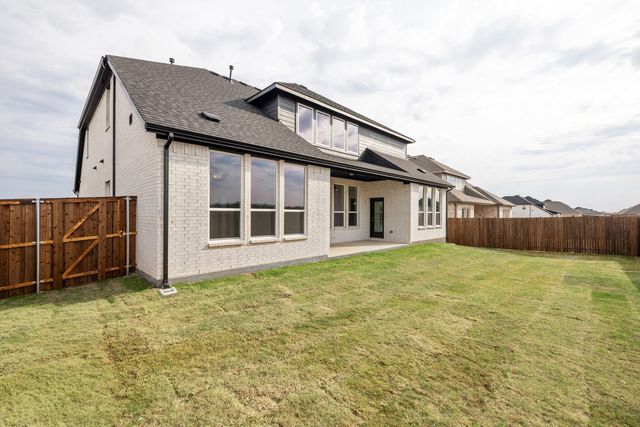 937 Cedar Street, Lavon, TX 75166