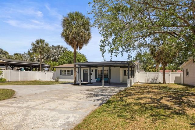 4327 HUNTINGTON STREET NE, St Petersburg, FL 33703