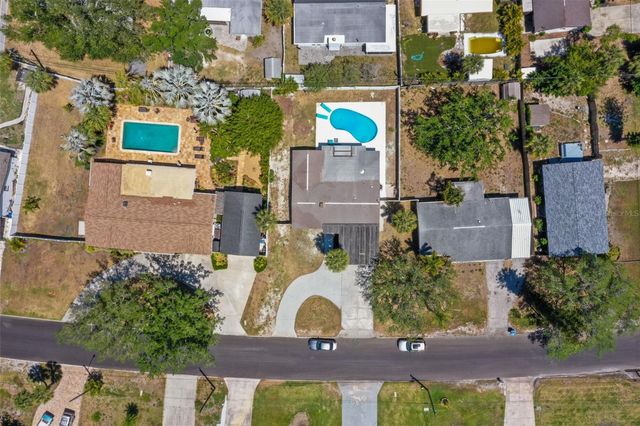 4327 HUNTINGTON STREET NE, St Petersburg, FL 33703