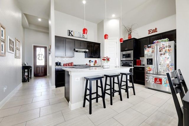 5664 Corsica LOOP, Round Rock, TX 78665