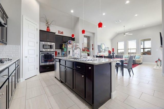 5664 Corsica LOOP, Round Rock, TX 78665