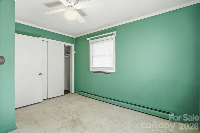 401 E End Avenue, Statesville, NC 28677