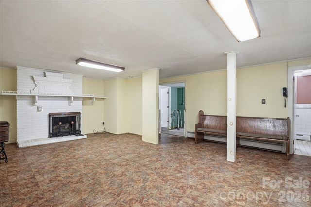 401 E End Avenue, Statesville, NC 28677