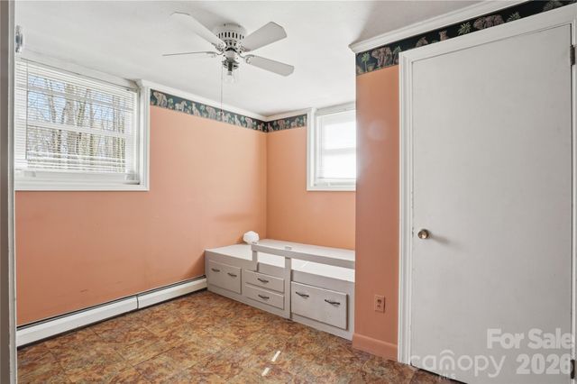 401 E End Avenue, Statesville, NC 28677