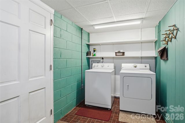 401 E End Avenue, Statesville, NC 28677