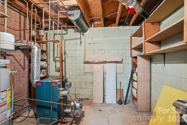 401 E End Avenue, Statesville, NC 28677