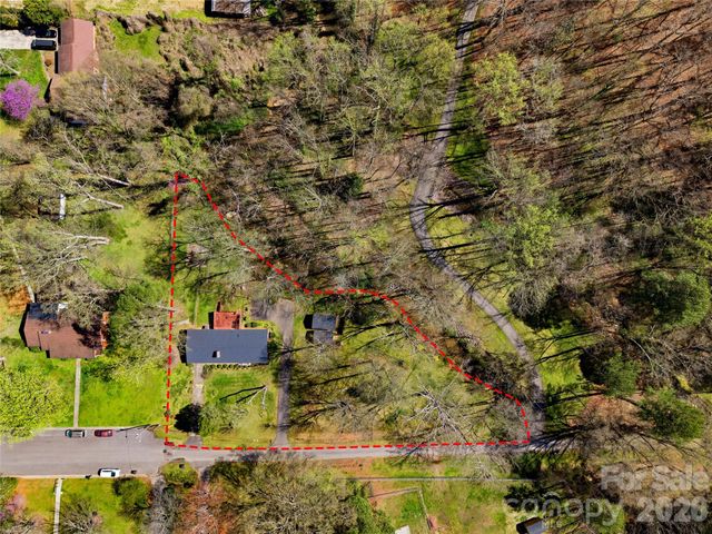 401 E End Avenue, Statesville, NC 28677