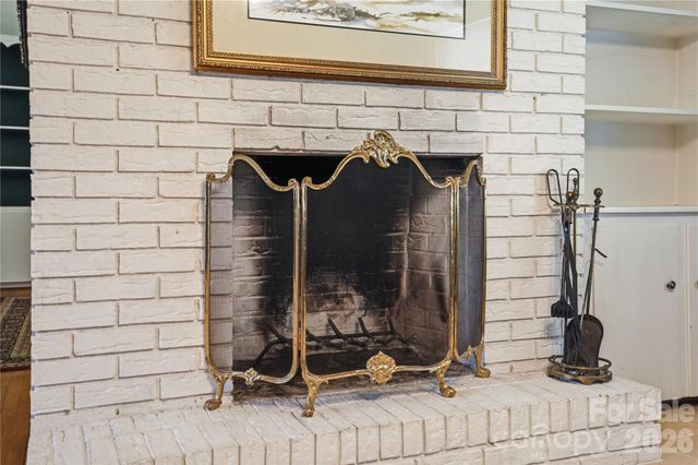 401 E End Avenue, Statesville, NC 28677