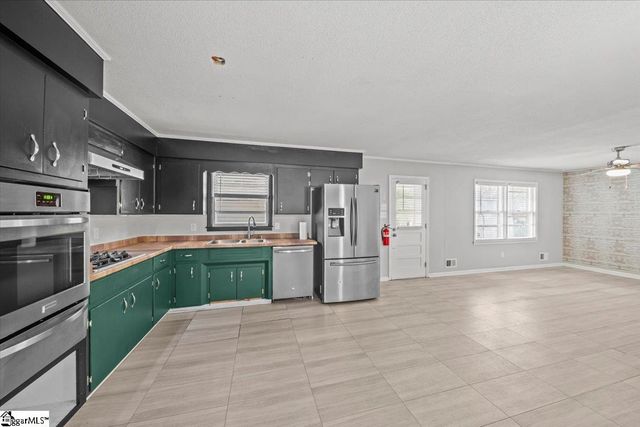 103 Quail Drive, Spartanburg, SC 29302