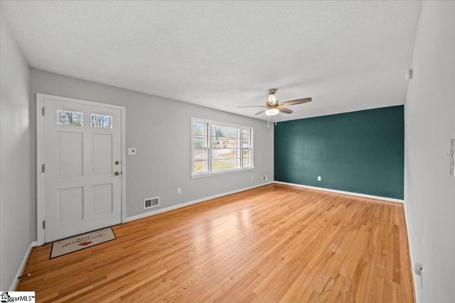 103 Quail Drive, Spartanburg, SC 29302