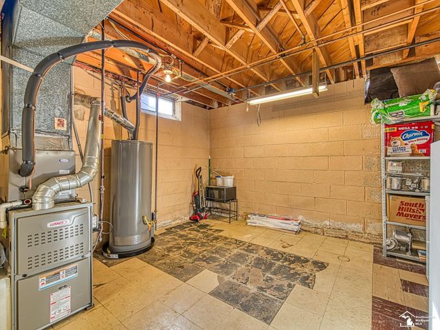 4843 Valley Road, Trenton, MI 48183