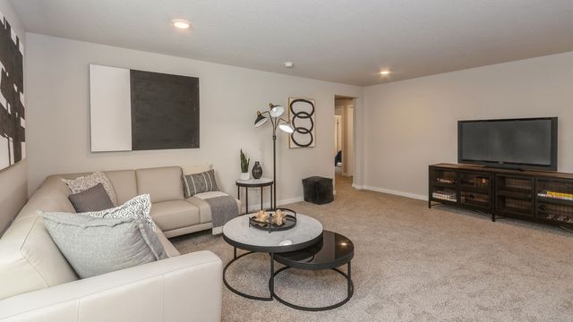 3734 Rueben Drive, Marion, IA 52302