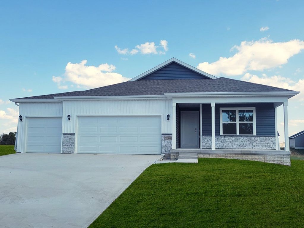 3734 Rueben Drive, Marion, IA 52302