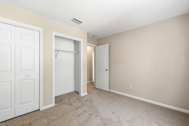 413 Creekwood DR, Chesapeake, VA 23323