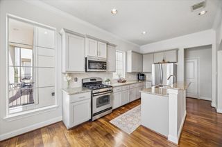 5610 Kiam Street F, Houston, TX 77007