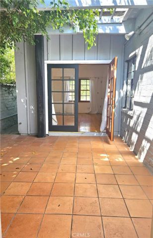 12217 Dorothy Street, Los Angeles, CA 90049
