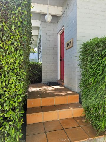 12217 Dorothy Street, Los Angeles, CA 90049