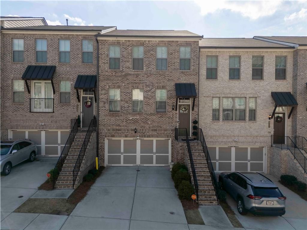 2345 Tarben Drive, Snellville, GA 30078