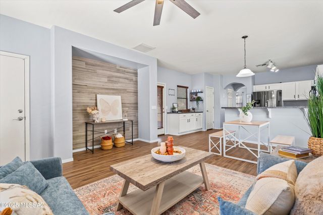 255 W Calle Cajeta, Sahuarita, AZ 85629