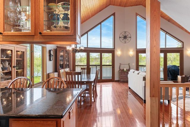 W5542 Oxbow Trail, Princeton, WI 54968