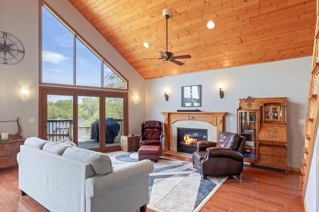 W5542 Oxbow Trail, Princeton, WI 54968