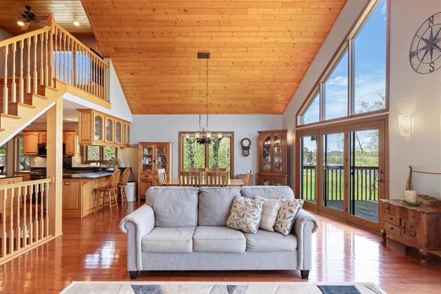 W5542 Oxbow Trail, Princeton, WI 54968
