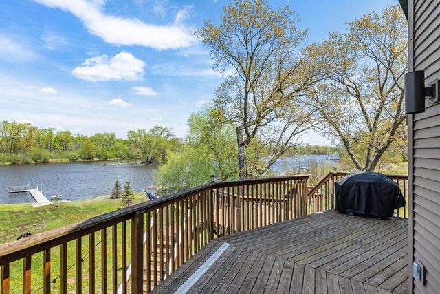W5542 Oxbow Trail, Princeton, WI 54968