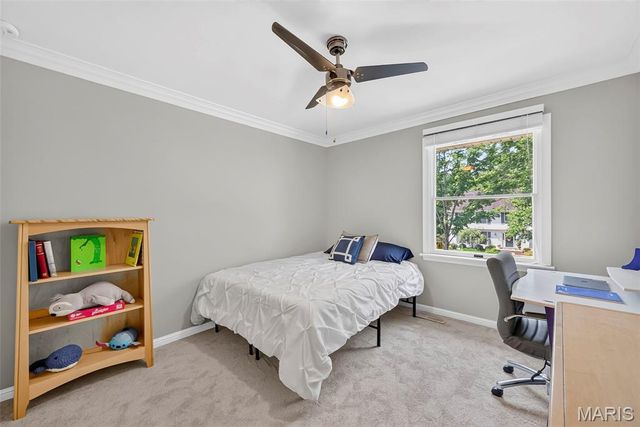 2024 Meadowbrook Way Drive, Chesterfield, MO 63017