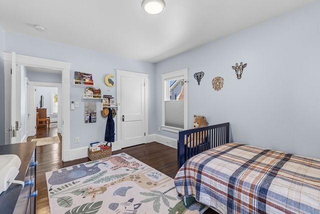 372 Buffinton St, Somerset, MA 02726