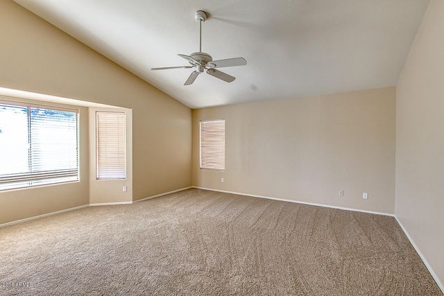 5951 W PARK Avenue, Chandler, AZ 85226