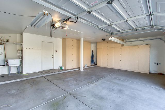 5951 W PARK Avenue, Chandler, AZ 85226