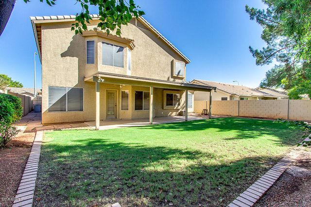 5951 W PARK Avenue, Chandler, AZ 85226