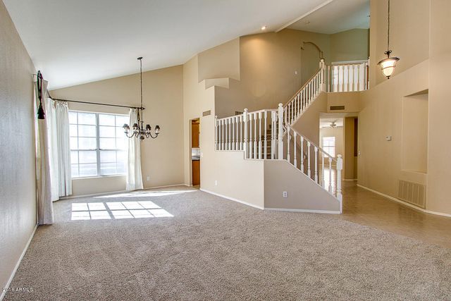 5951 W PARK Avenue, Chandler, AZ 85226