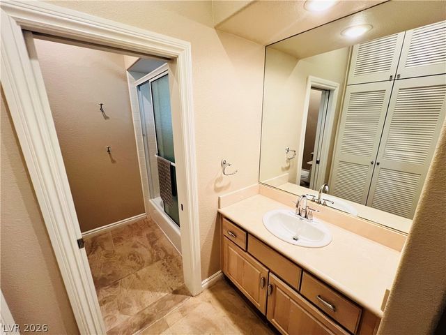 7408 Silver Palm Avenue, Las Vegas, NV 89117