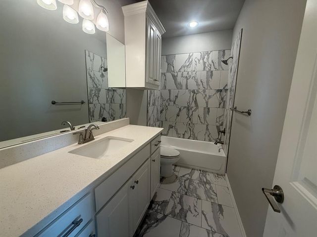 9544 Monterey Drive, Edmond, OK 73025