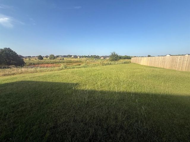 9544 Monterey Drive, Edmond, OK 73025