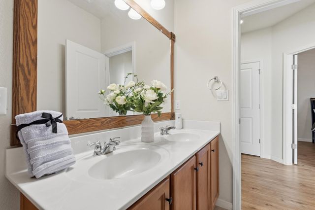 5048 Calle Espana NW, Albuquerque, NM 87120