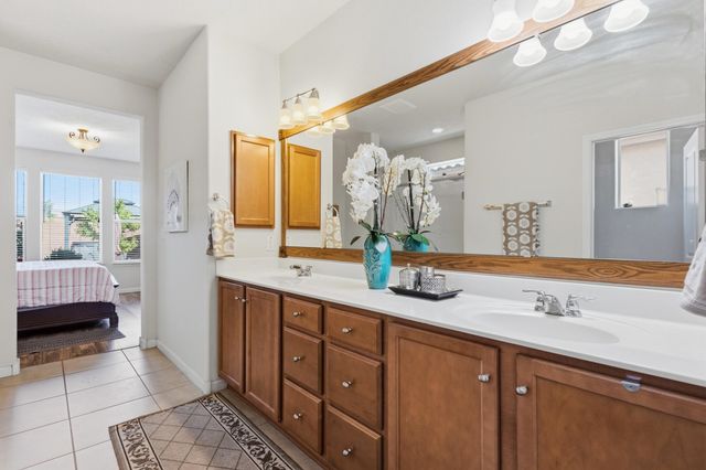 5048 Calle Espana NW, Albuquerque, NM 87120