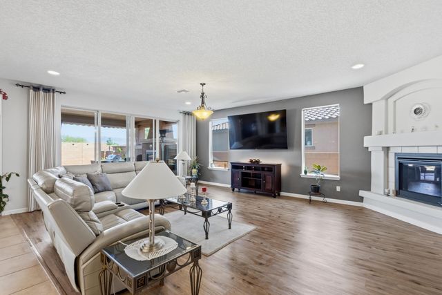 5048 Calle Espana NW, Albuquerque, NM 87120