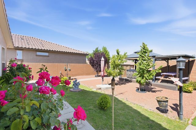 5048 Calle Espana NW, Albuquerque, NM 87120