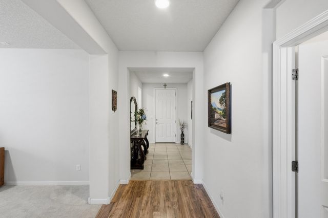 5048 Calle Espana NW, Albuquerque, NM 87120