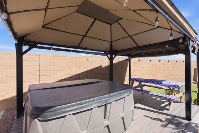 5048 Calle Espana NW, Albuquerque, NM 87120